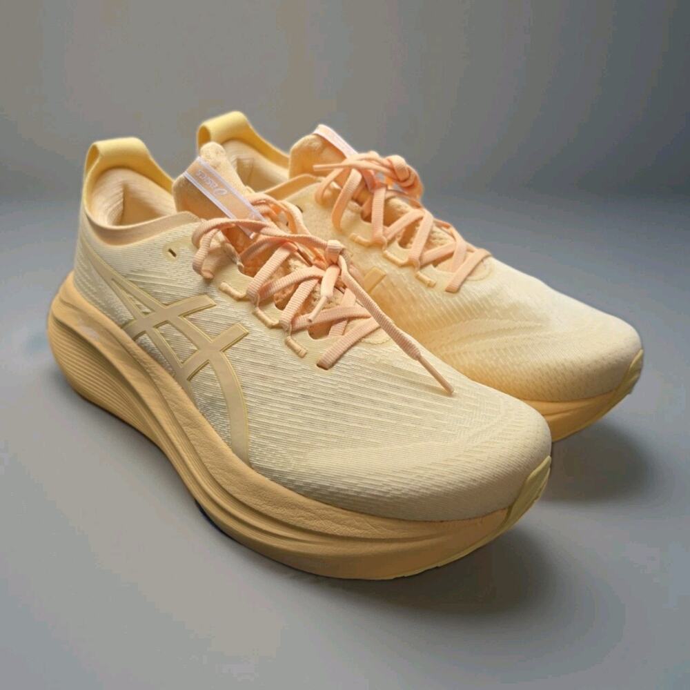 Size 10- ASICS Gel Nimbus 27 Lite Show Light Orange